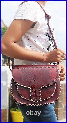 Leather Cross-body Bags, Small Over the Shoulder Bag Saddle Purses Handbag (Red)